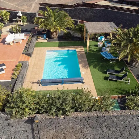 Papagayo Lanzarote Villa *